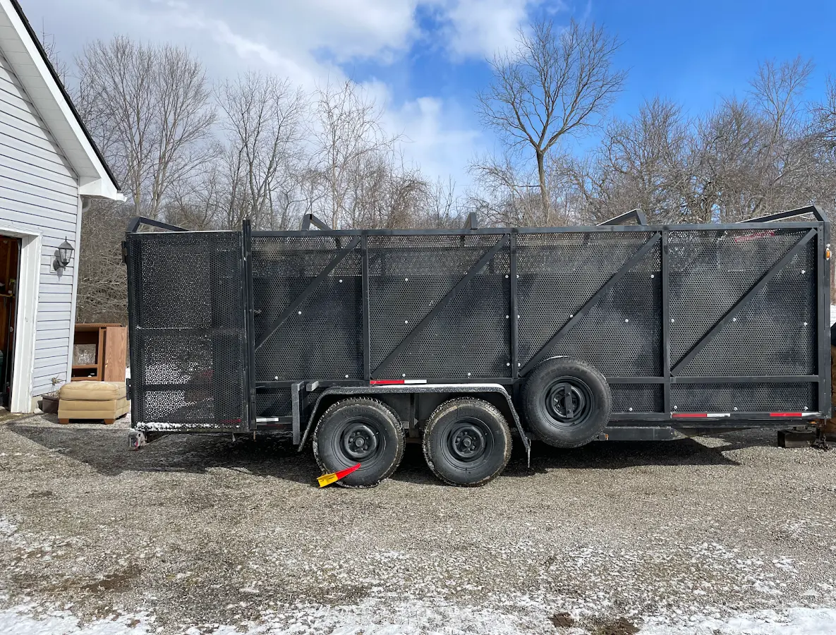 8 Yard Dumpster Rental in Jensen Beach, FL